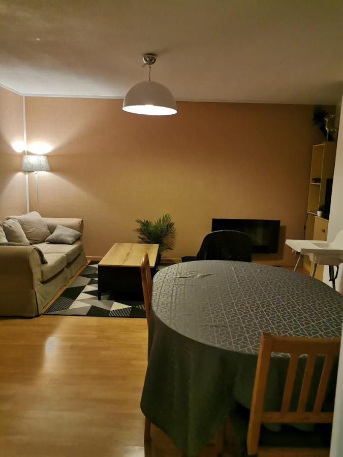 Beau T3 Place Parking, Vue Degagee Proche Centre Bagneres-de-Luchon Luaran gambar