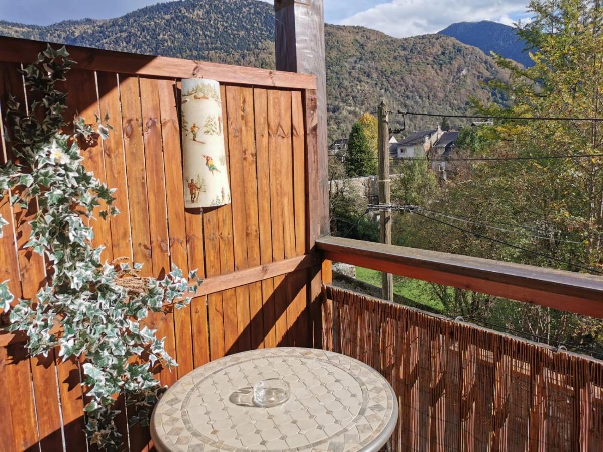 Beau T3 Place Parking, Vue Degagee Proche Centre Bagneres-de-Luchon Luaran gambar