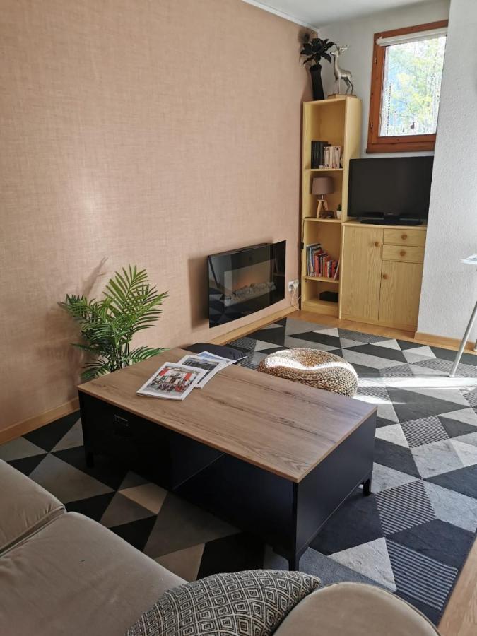 Beau T3 Place Parking, Vue Degagee Proche Centre Bagneres-de-Luchon Luaran gambar