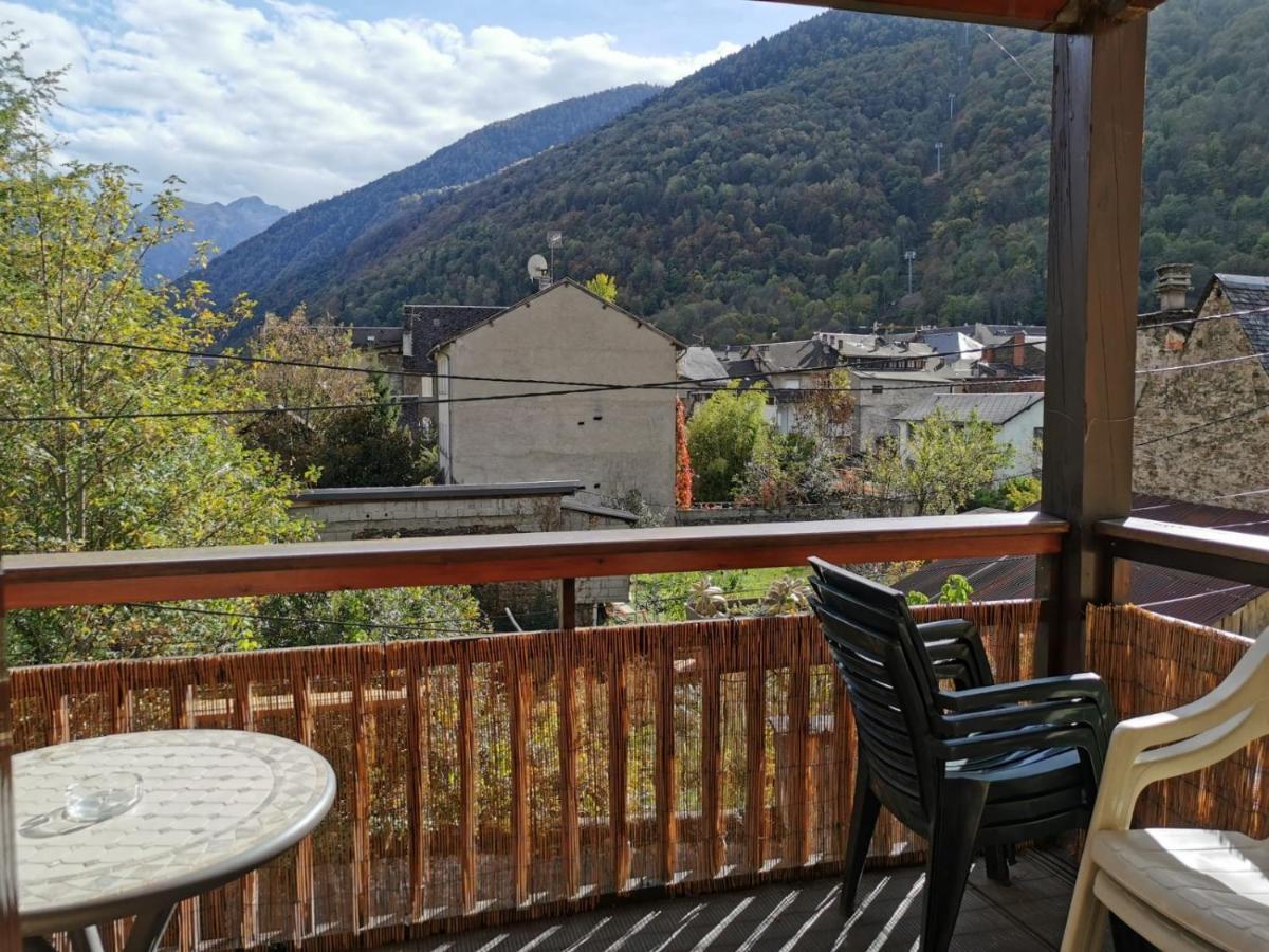 Beau T3 Place Parking, Vue Degagee Proche Centre Bagneres-de-Luchon Luaran gambar